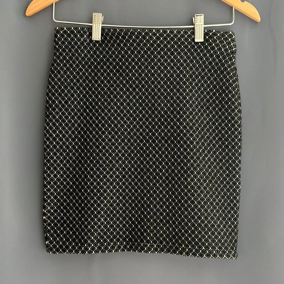 LOFT Dresses & Skirts - LOFT Pencil Skirt